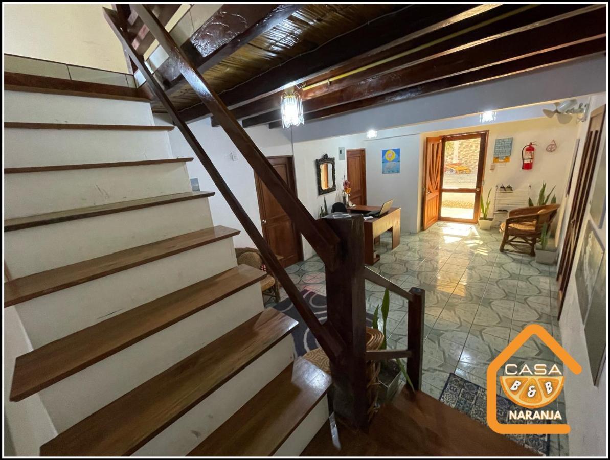 La Casa Naranja Bed And Breakfast Olon Exterior photo